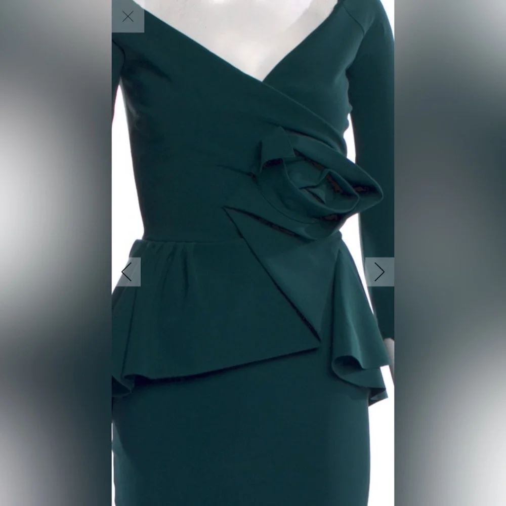 Chiara Boni green Midi Dress v neck with rosette peplum accent small - Picture 2 of 4